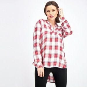 Stitch Fix ID: 23 Shaelyn One Pocket Plaid Top